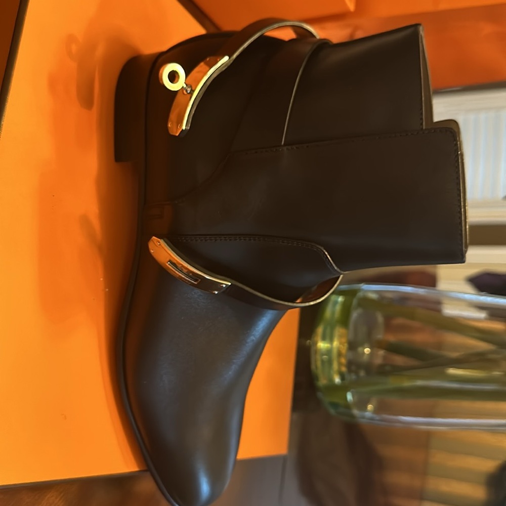 Hermes’ Neo Ankle Boot - Picture 9 of 13
